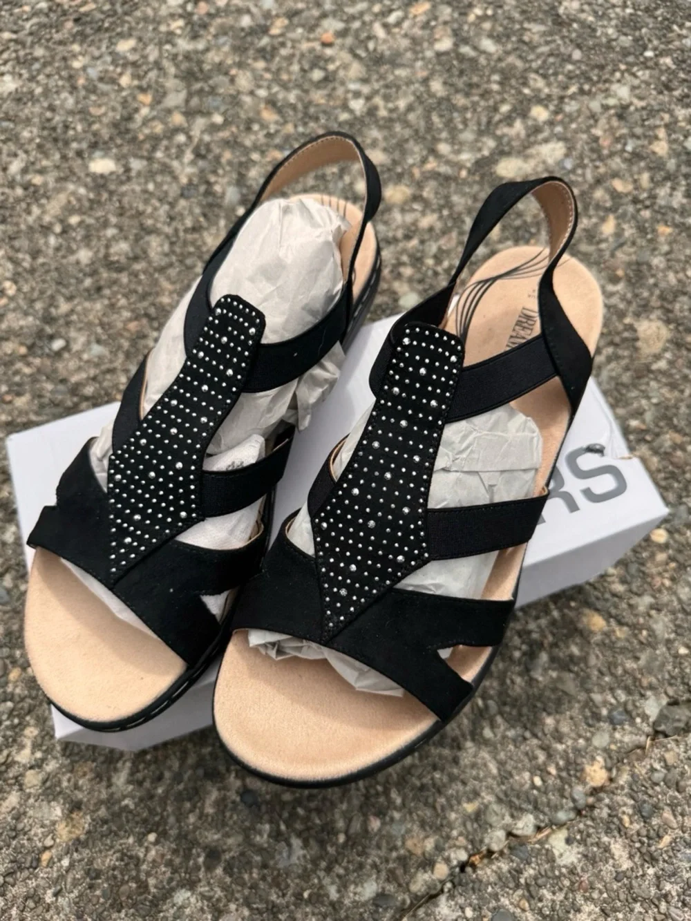 DREAM PAIRS Women’s Size 11 - Black Arch Support Sandals - New in Box
